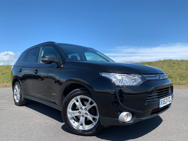 Mitsubishi Outlander 2013 (63 reg)  2.2 DI-D GX4 4x4 5dr (7 seats) VX63 FZL